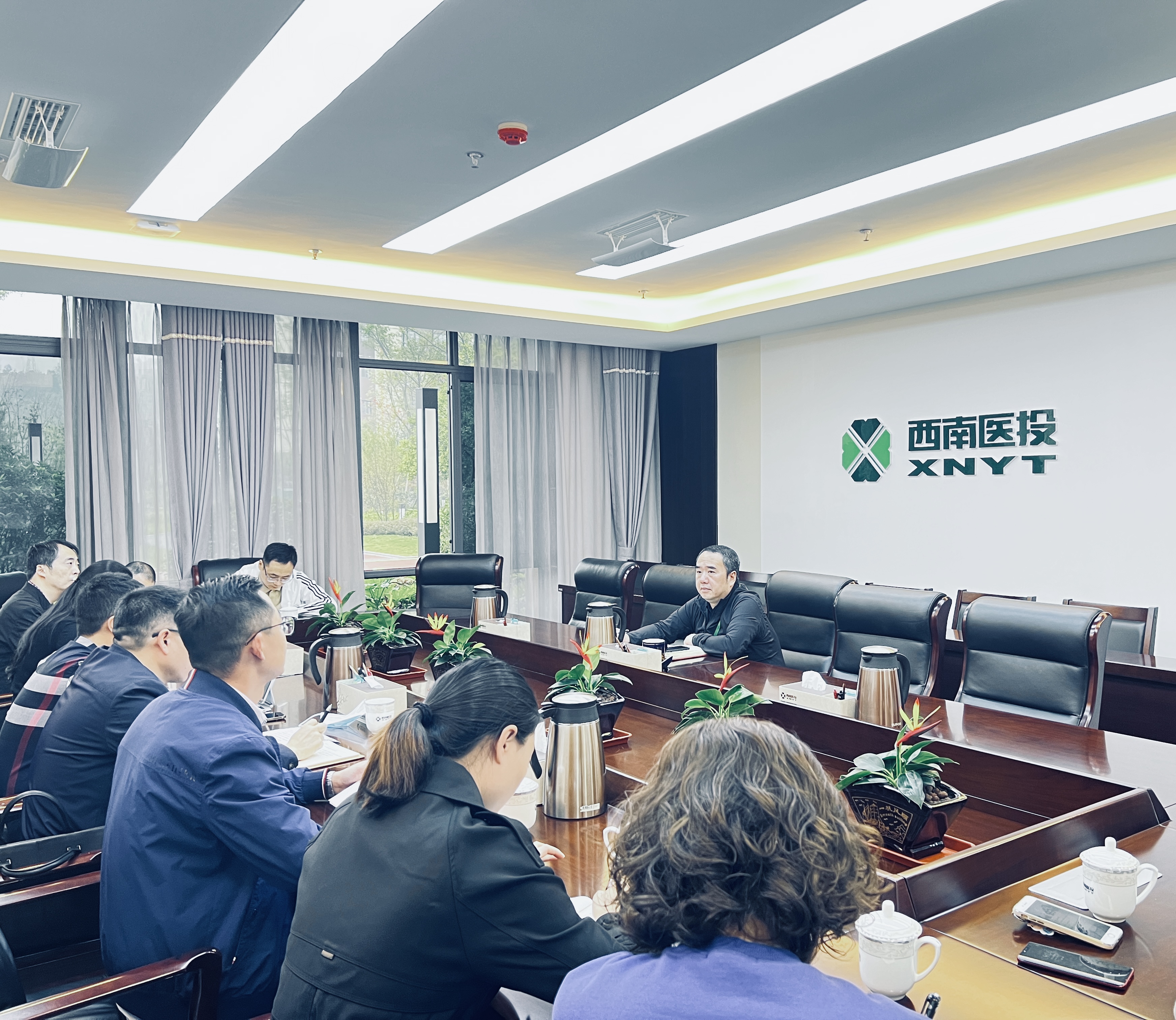 醫(yī)藥板塊召開新時(shí)期政策研討會(huì)議